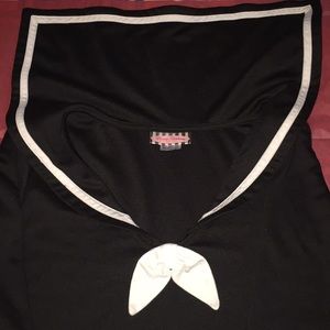 Pin Up Couture ‘Dress Blues’ top